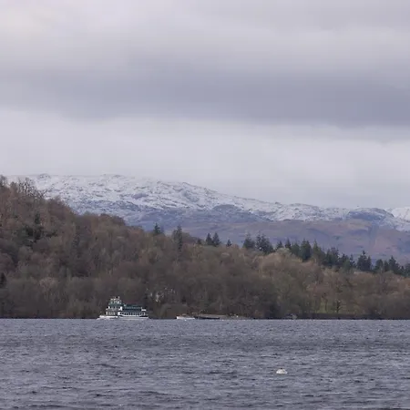 The House - Dog Friendly Lakeside Cabin, 1 Min To Windermere, باونيس أون وينديرمير