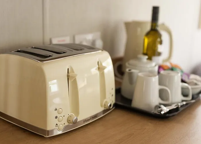 The House - Quiet, Dog Friendly, By The Lake, Free Parking Bowness-on-Windermere