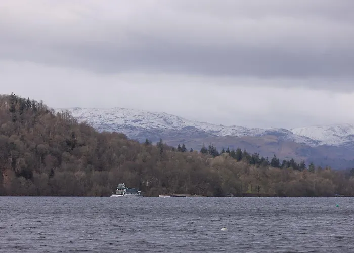 Lakeside - Parking, Dog Friendly, Wifi, Walk To Town Bowness-on-Windermere